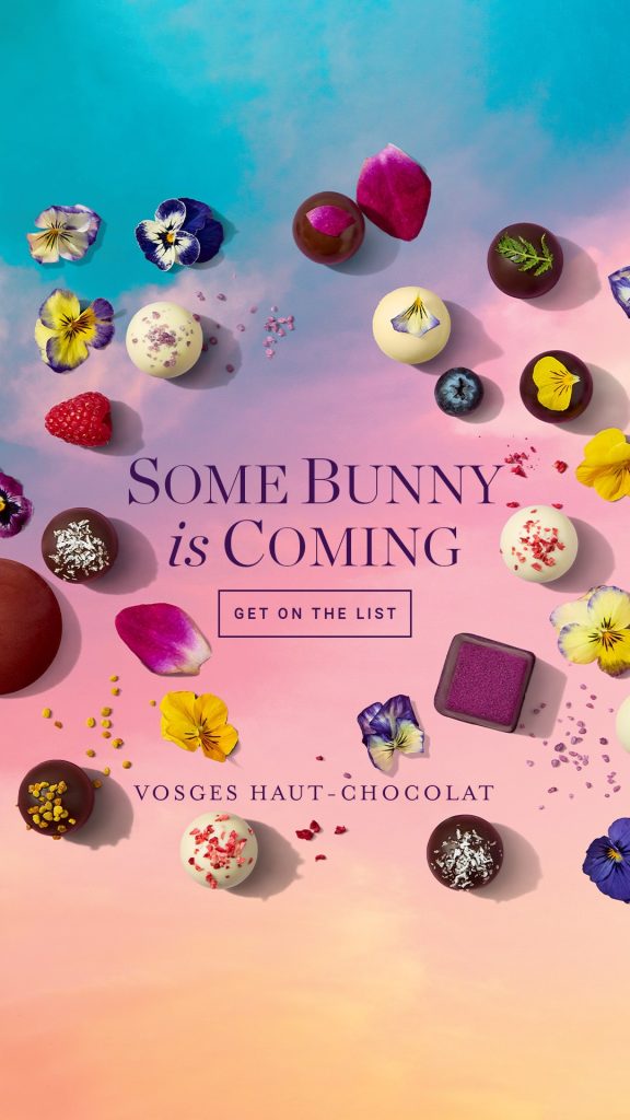 Un approccio raffinato che punta tutto sul gioco di parole "Some Bunny is Coming".